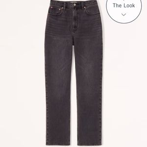 New without tags Abercrombie ultra high rise 90s straight jean